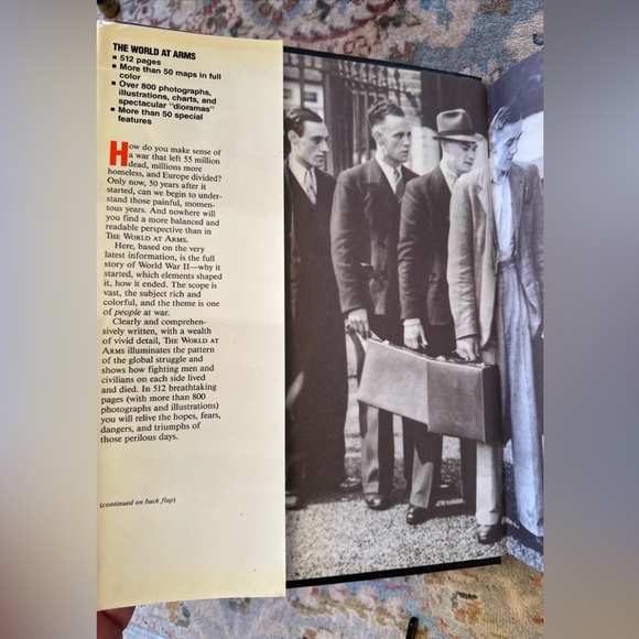 The World at Arms: Readers Digest Illustrated History of World War II - Picture 2 of 5